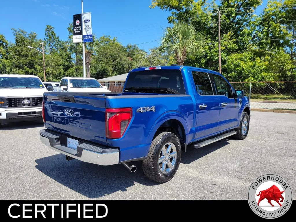 Used 2025 Blue Ford XLT image 6
