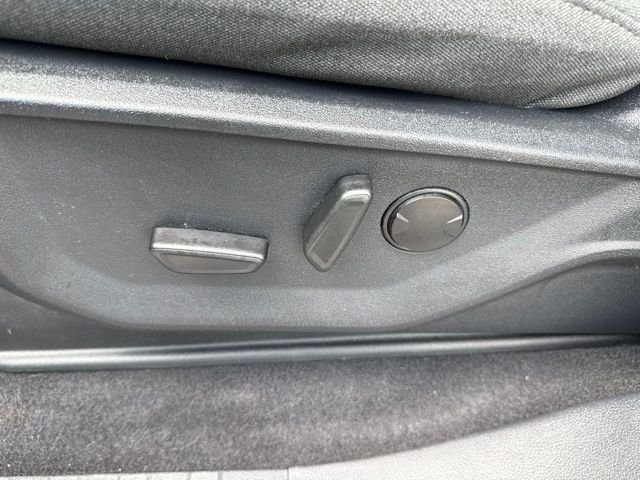 Used 2023 Gray Ford XLT image 18