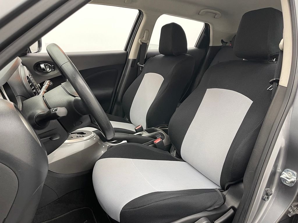 Used 2015 Gun Metallic Nissan S image 16