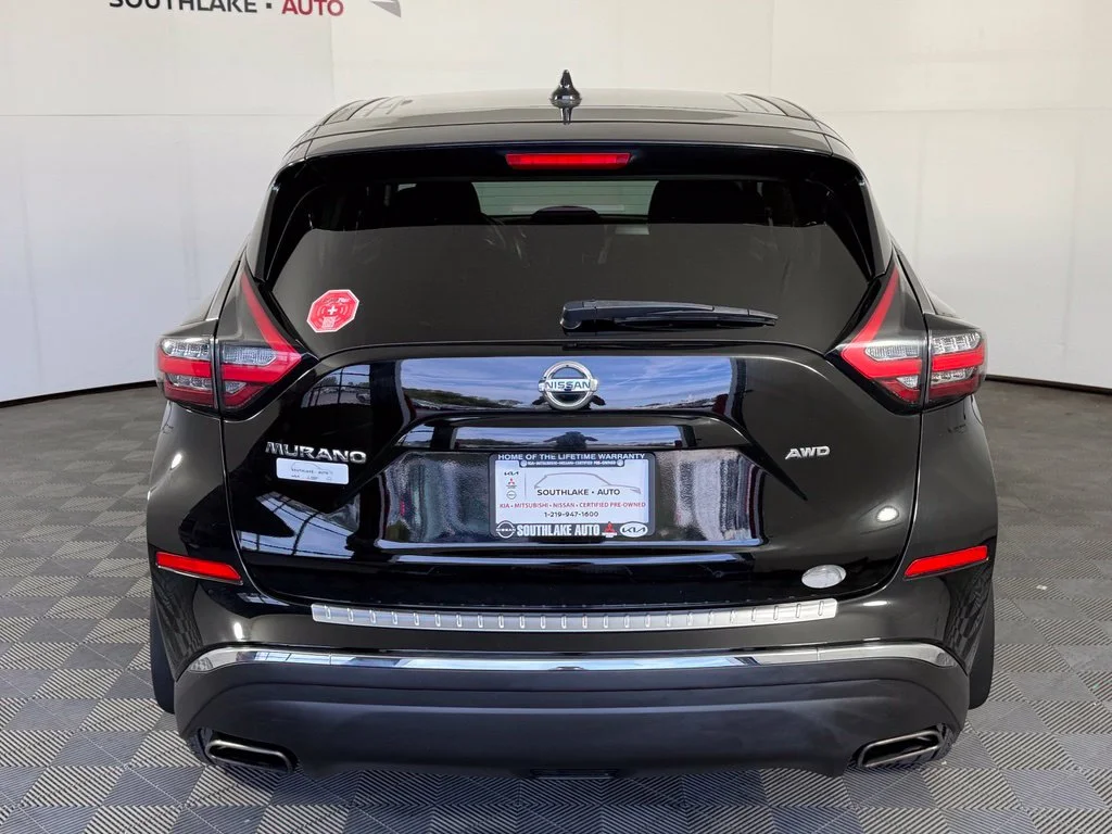 Used 2020 Black Nissan S image 7