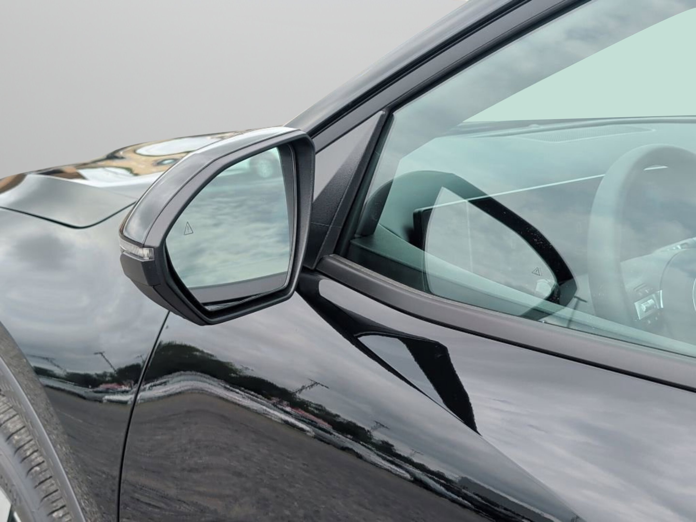 New 2026 Phantom Black Hyundai SEL image 13