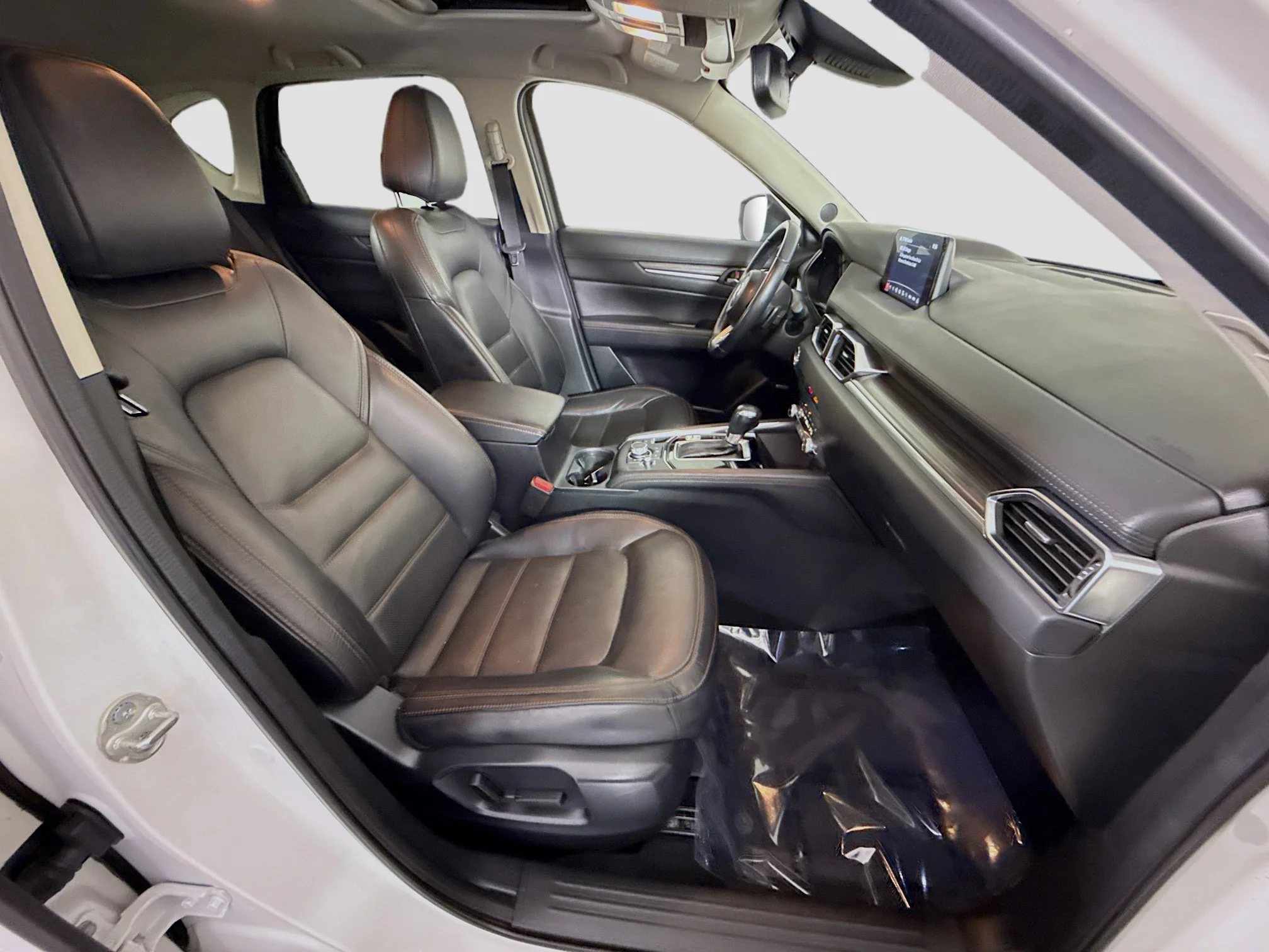 Used 2020 Snowflake White Pearl Mica Mazda Grand Touring Reserve image 25