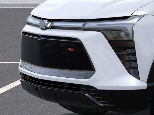 New 2026 Polar White Tricoat Chevrolet RS image 13