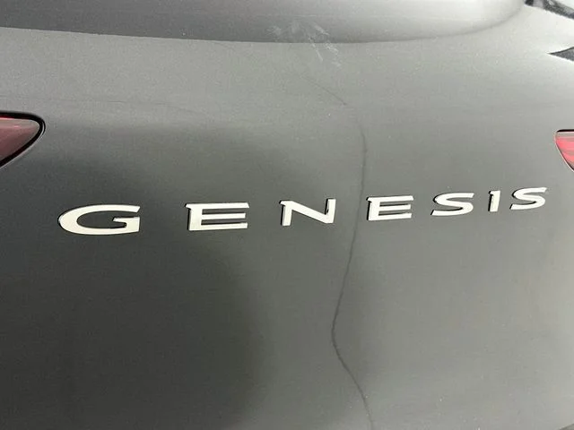 New 2027 Black Genesis 2.5T image 26