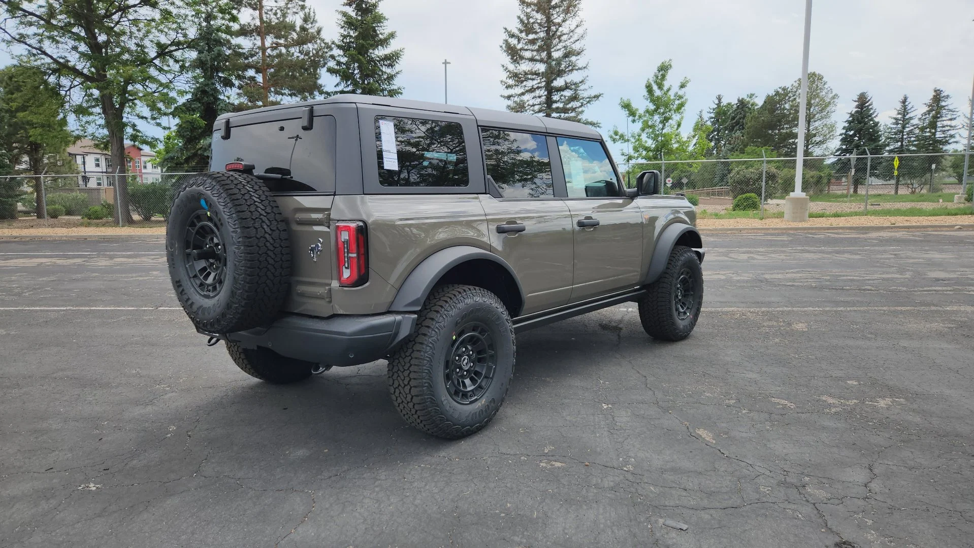 New 2026 Marsh Gray Ford Badlands image 13