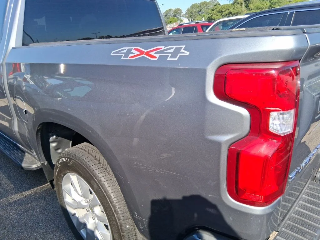Used 2020 Gray Chevrolet Custom image 12