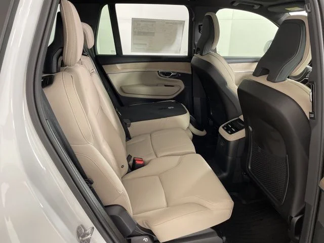 2026 Volvo XC90 Plus - Photo 43