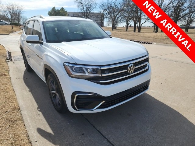 2021 Volkswagen Atlas SE w/Tech R-Line