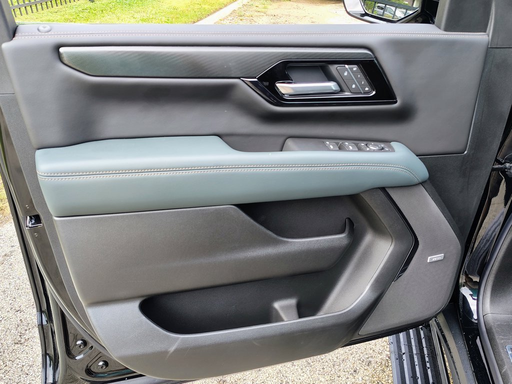 2026 GMC Yukon XL AT4 - Photo 21
