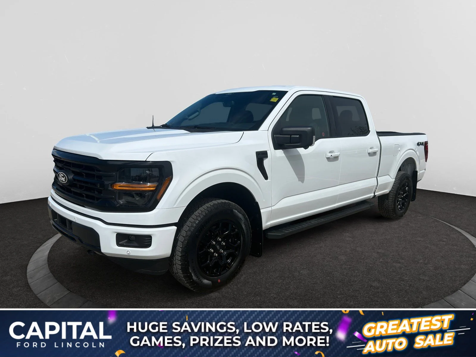 New 2026 Oxford White Ford XLT image 1