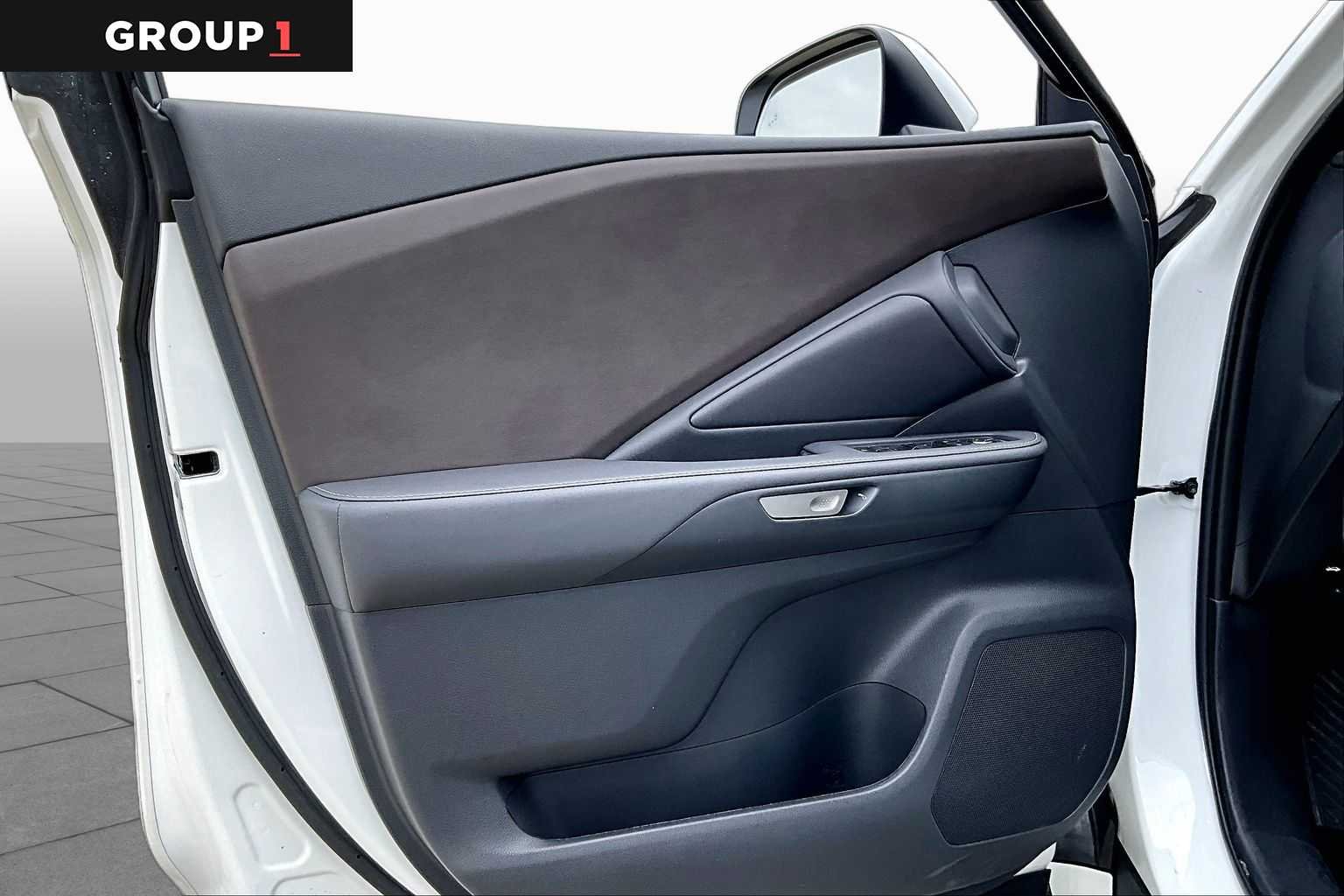 Certified Used 2025 WIND CHILL PEARL Lexus Premium image 19