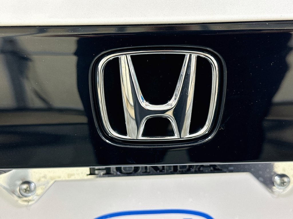 New 2026 Platinum White Pearl Honda Sport-L image 21