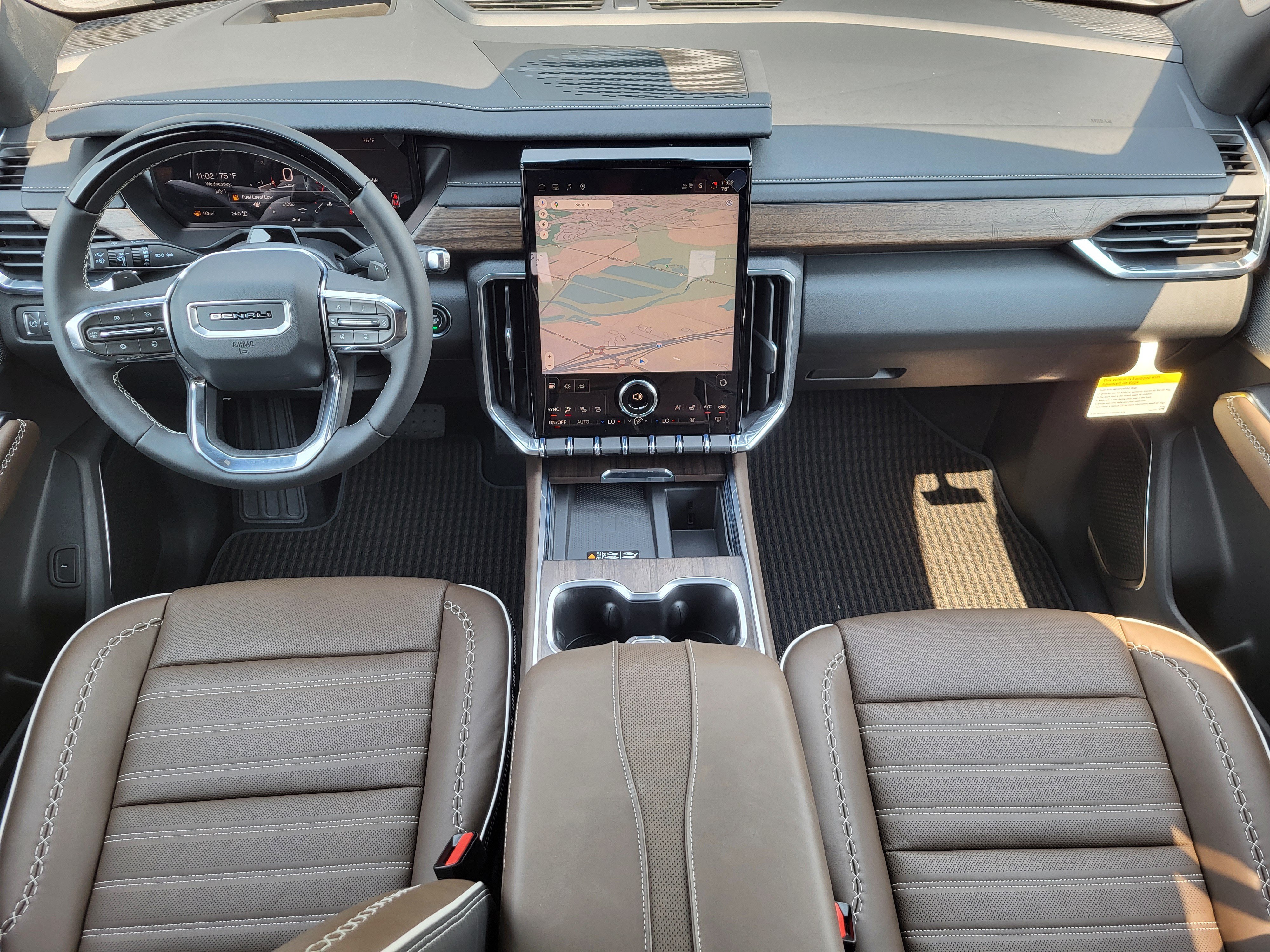2026 GMC Acadia Denali Ultimate - Photo 21