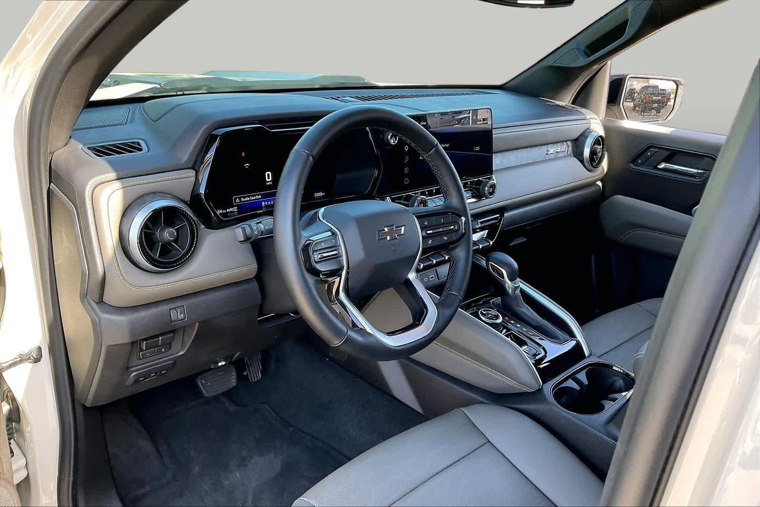 Used 2026 White Sands Chevrolet 4WD ZR2 image 17