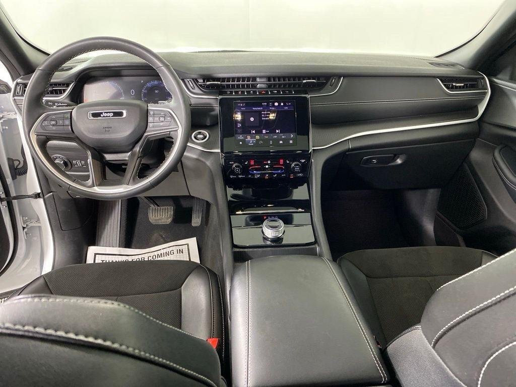 Used 2024 Bright White Clearcoat Jeep Altitude X image 16