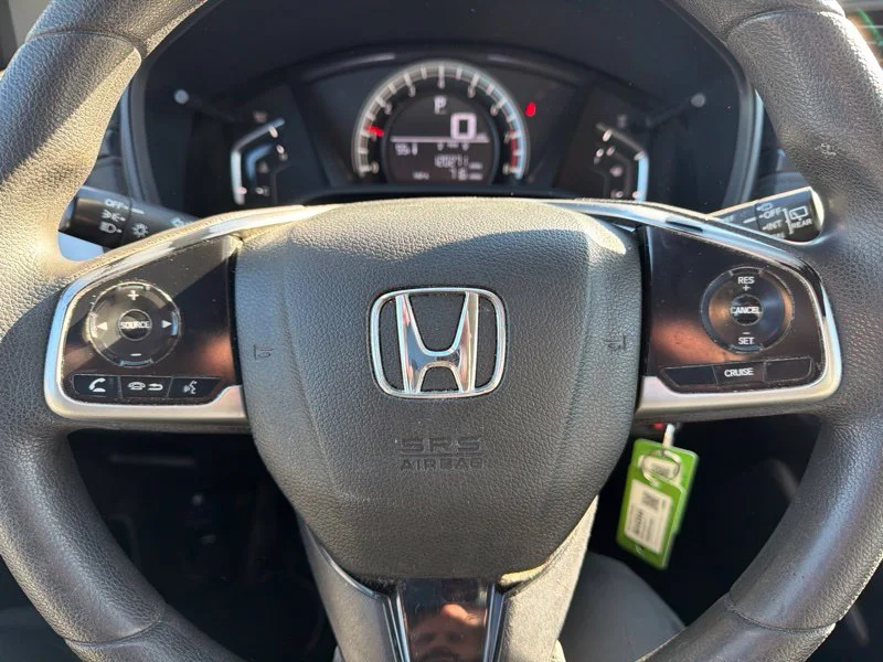 Used 2017  Honda LX image 13
