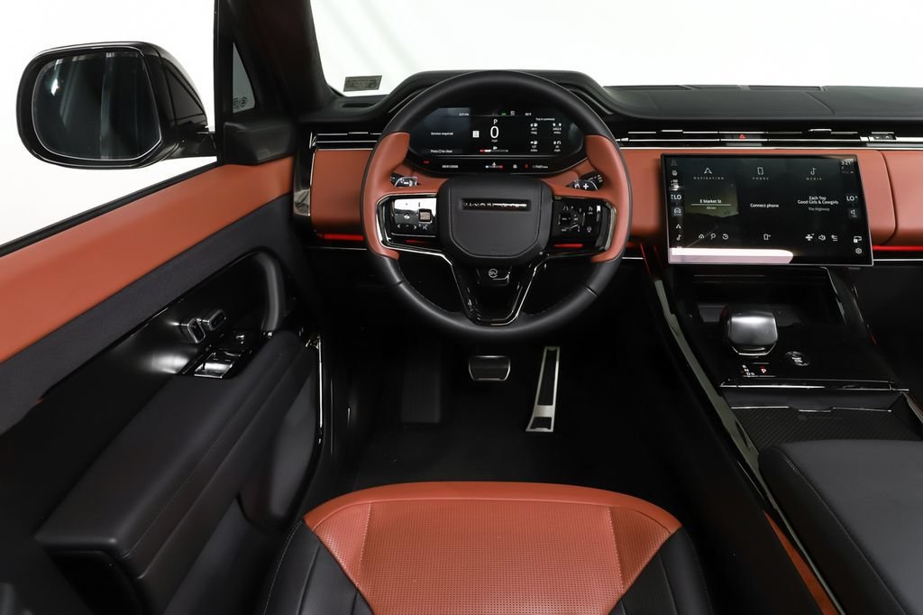 Used 2024  Land Rover SV Edition One Flux Silver image 13