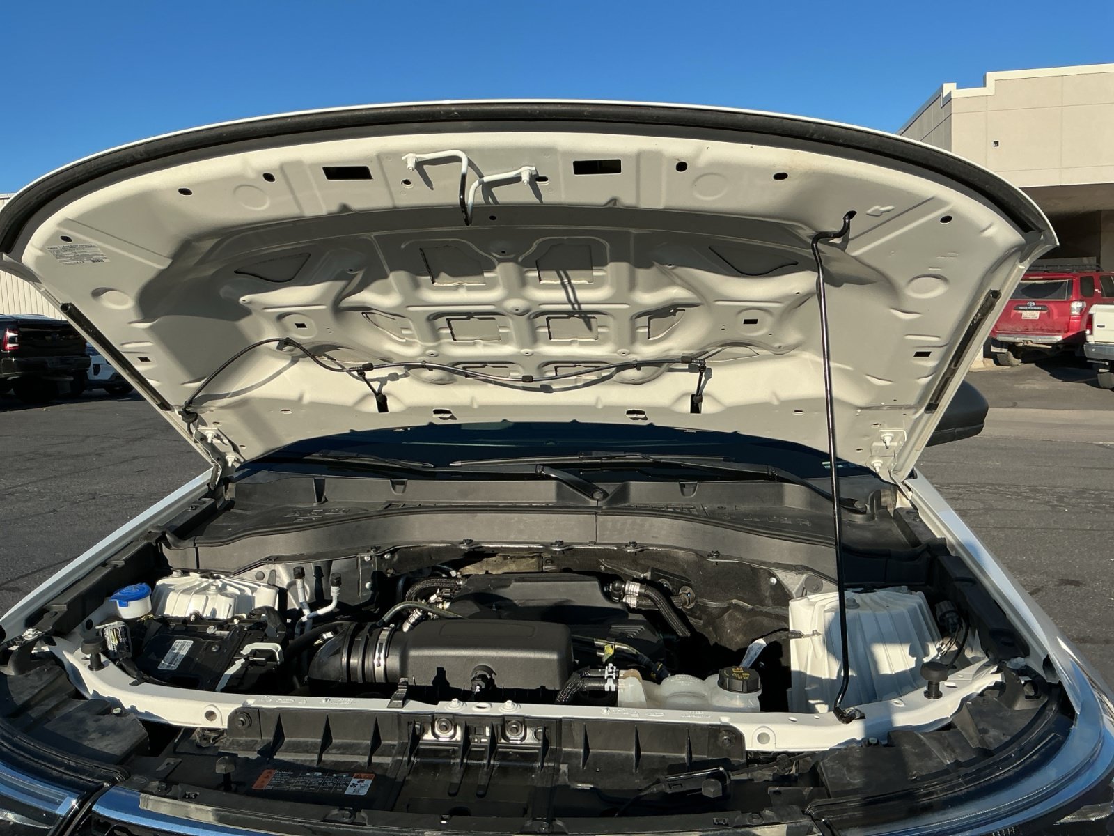 Used 2020 White Ford XLT image 20