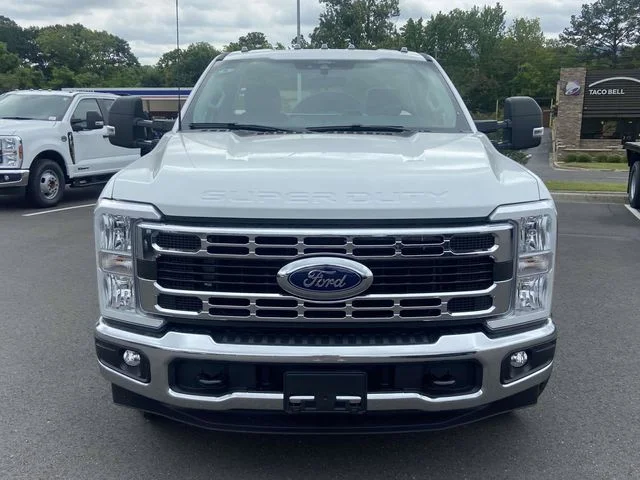 2025 Ford F-350 Super Duty Chassis Cab XL - Photo 7