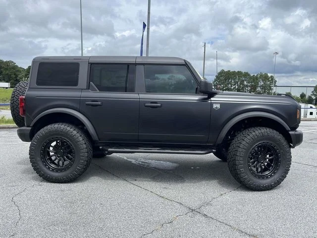 New 2025 Black Ford Big Bend image 2