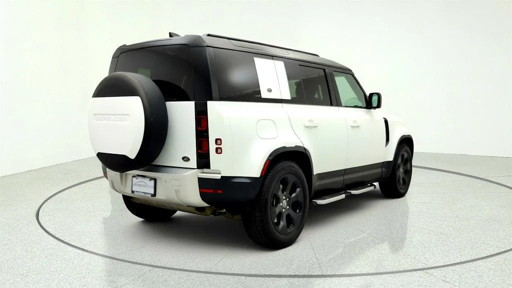 Used 2020 Fuji White Land Rover 110 SE AWD w/ Black Pack, Fixed Side Steps & 20
