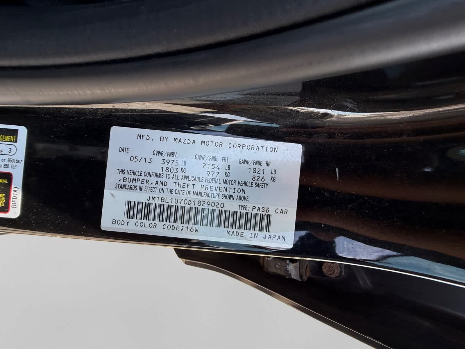 Used 2013  Mazda i Sport image 19