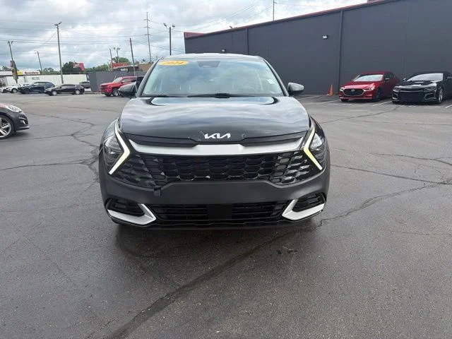 Used 2024 Black Kia LX image 25