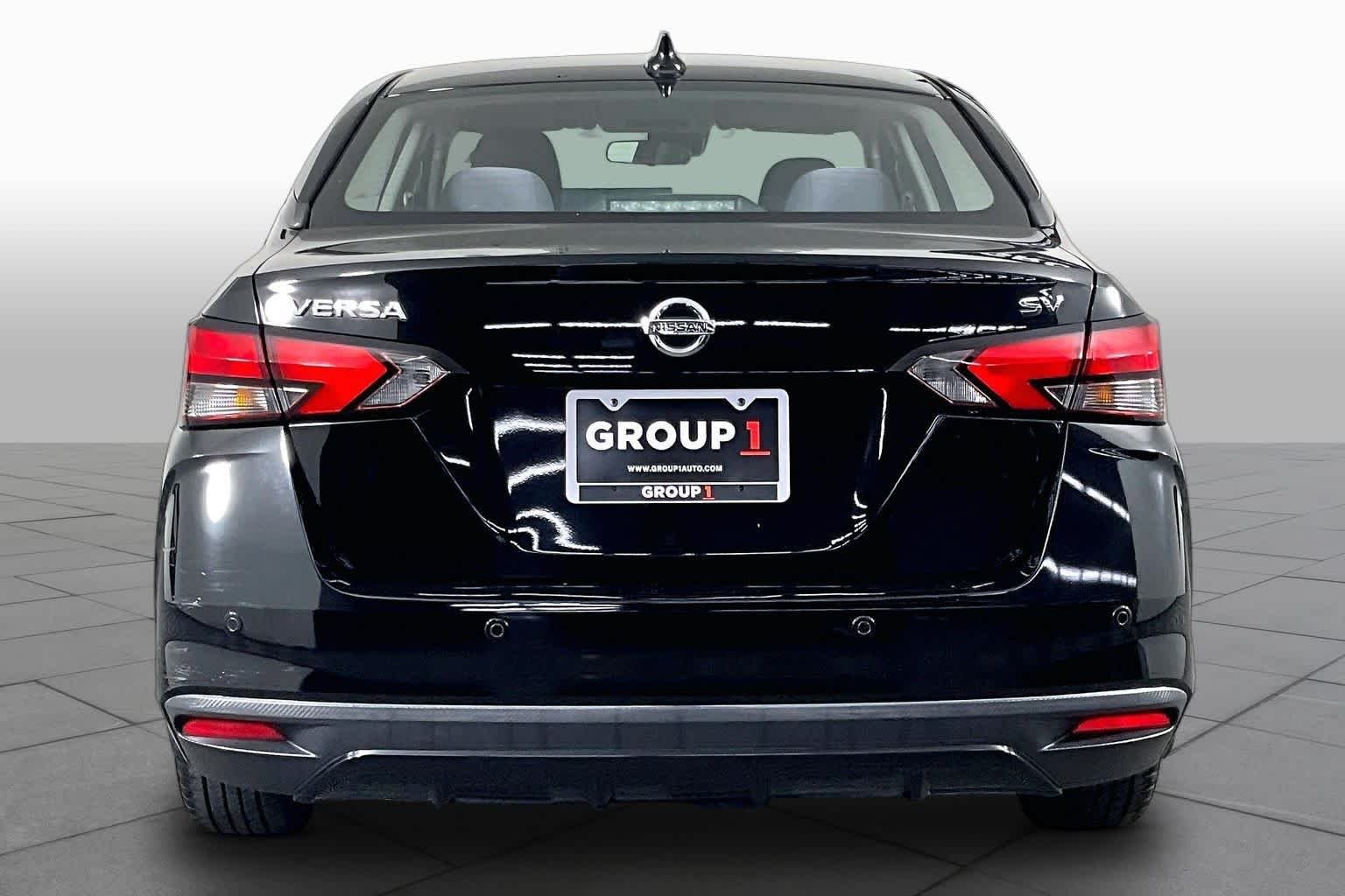 Used 2021 Super Black Nissan SV image 5