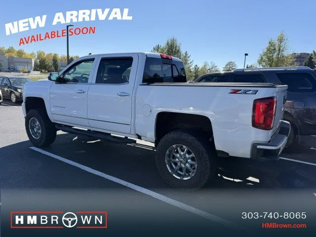 Used 2018 Summit White Chevrolet LTZ image 3