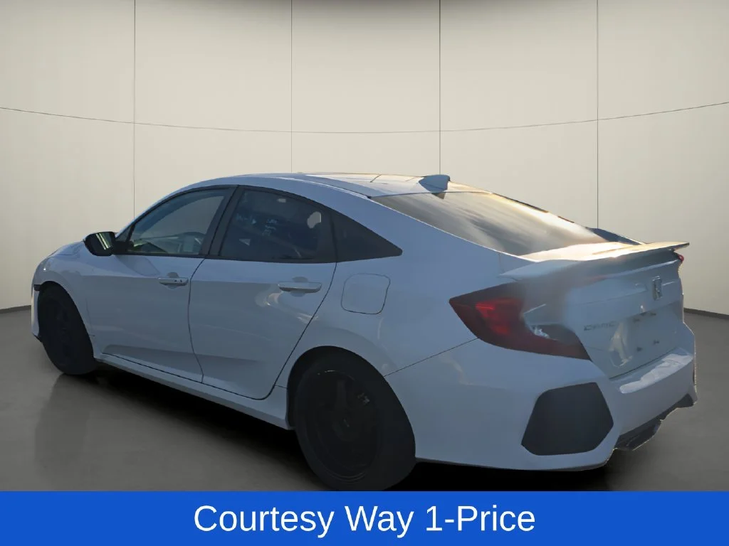 Used 2018 White Honda Si image 6