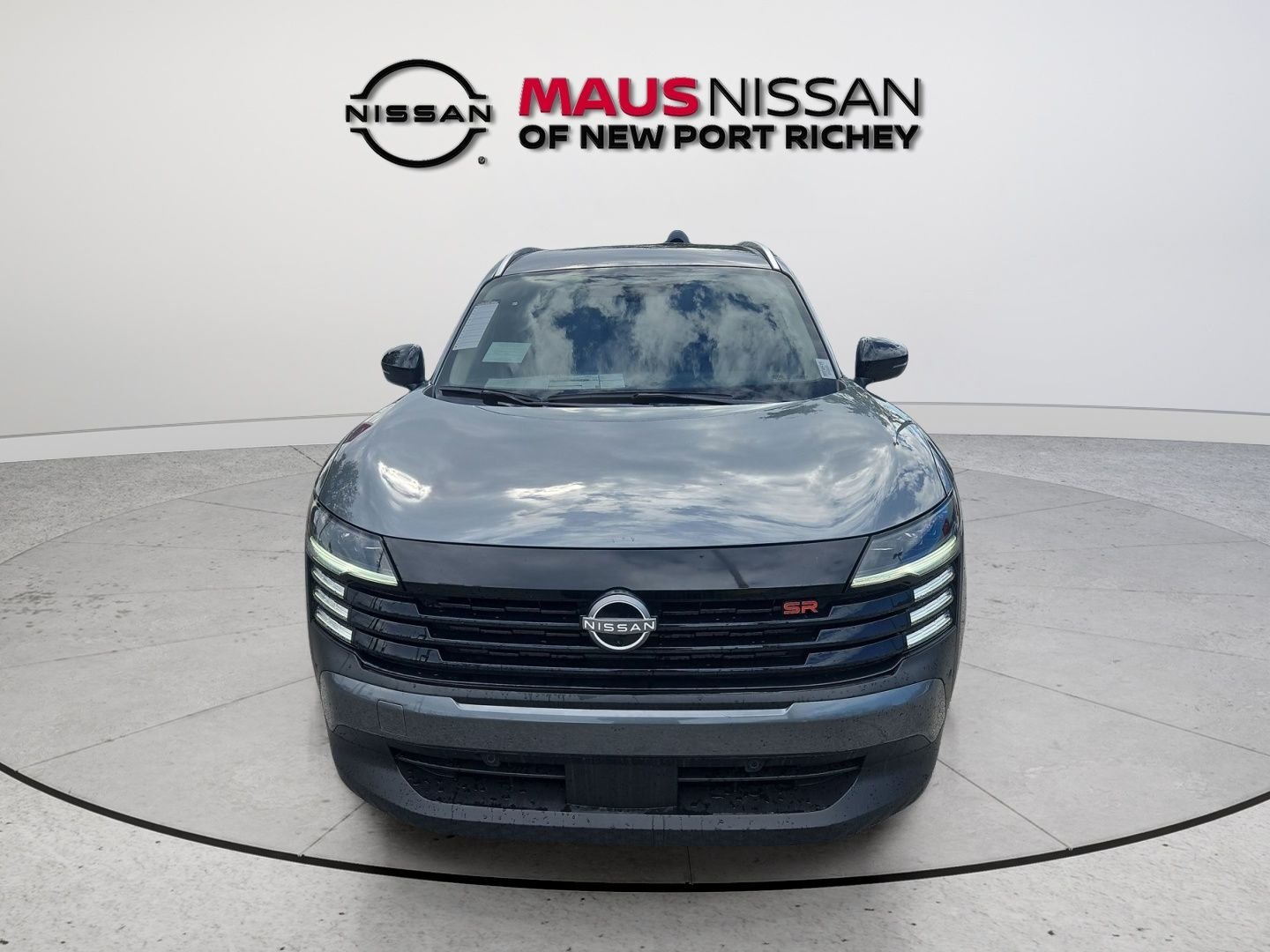 New 2026 Gray Nissan SR image 3