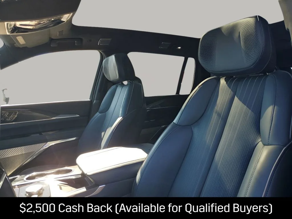 2025 Cadillac Escalade IQ Sport 2 - Photo 30