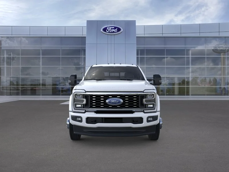 New 2026 Star White Metallic Tri-Coat Ford F-450® Platinum® image 56