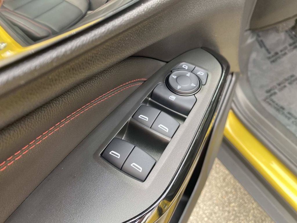 Certified Used 2025 Nitro Yellow Chevrolet 2RS image 17