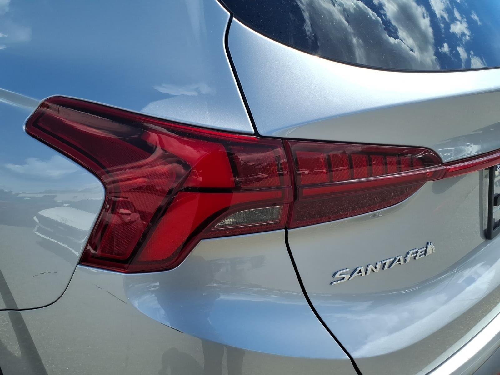 Used 2022 Shimmering Silver Hyundai SEL image 14