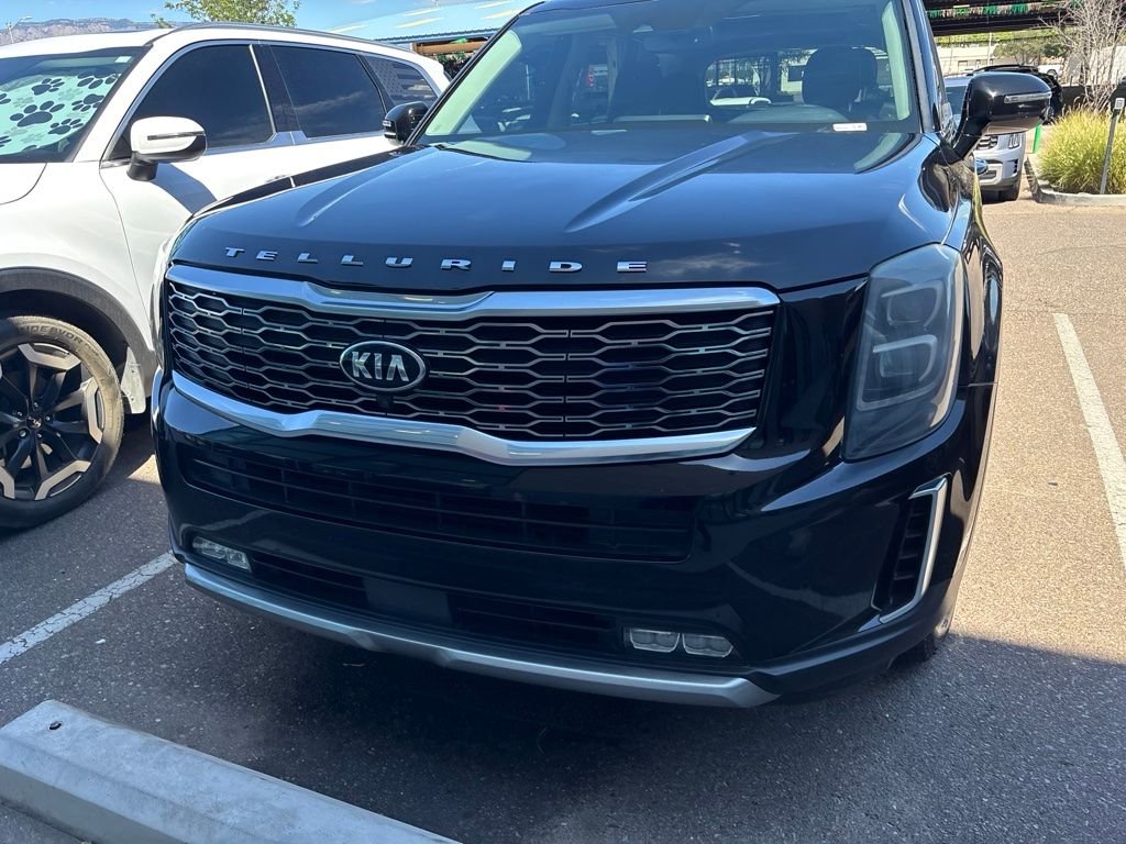 Used 2020 Black Kia SX image 4