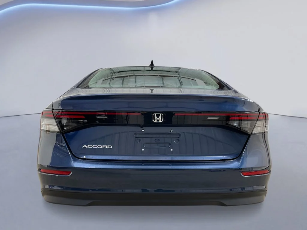 New 2026 Canyon River Blue Metallic Honda SE 1.5T image 4