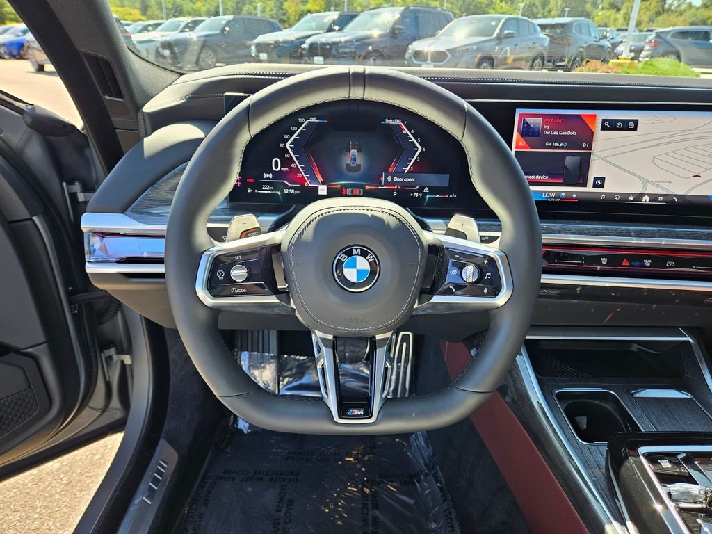Certified Used 2025 Frozen Pure Grey Metallic BMW 760i xDrive image 34