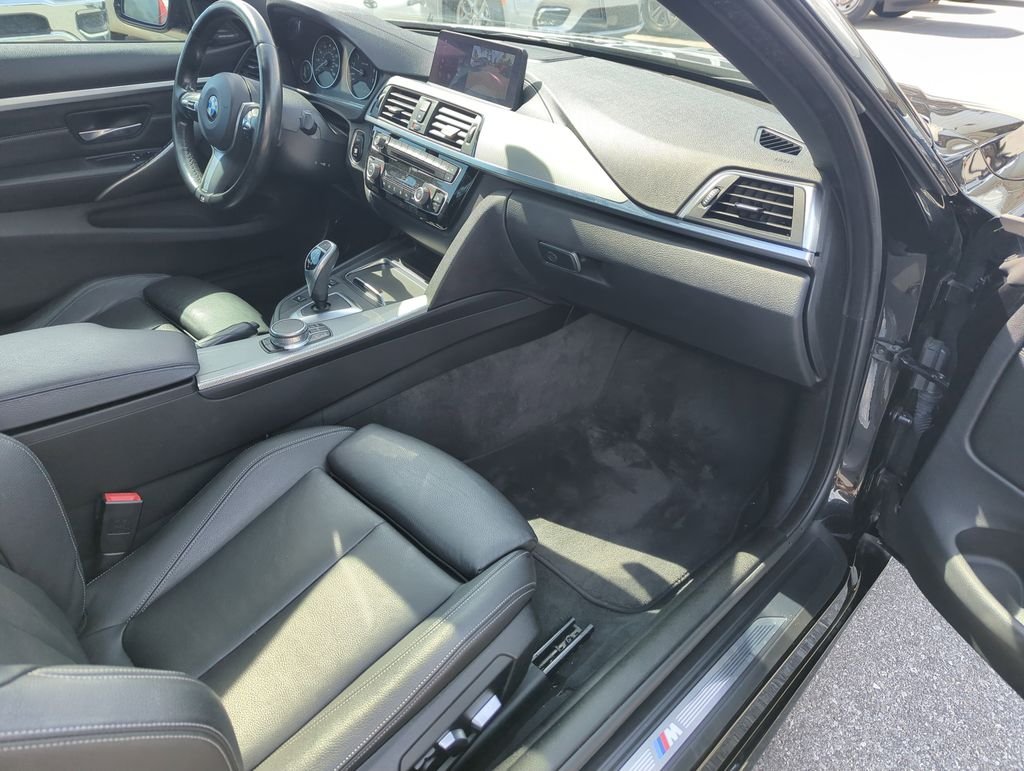 Used 2019 Black BMW 440i image 32