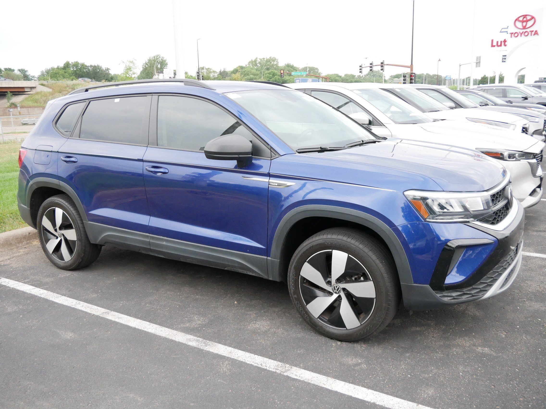 Used 2024 Dusk Blue Metallic Volkswagen S image 5