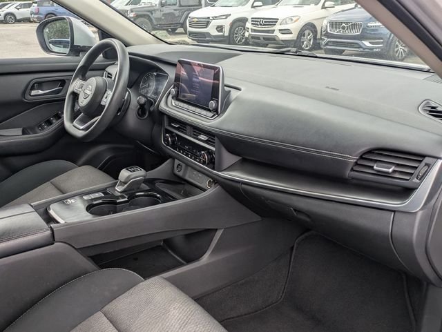 Used 2024 Silver Nissan SV image 24