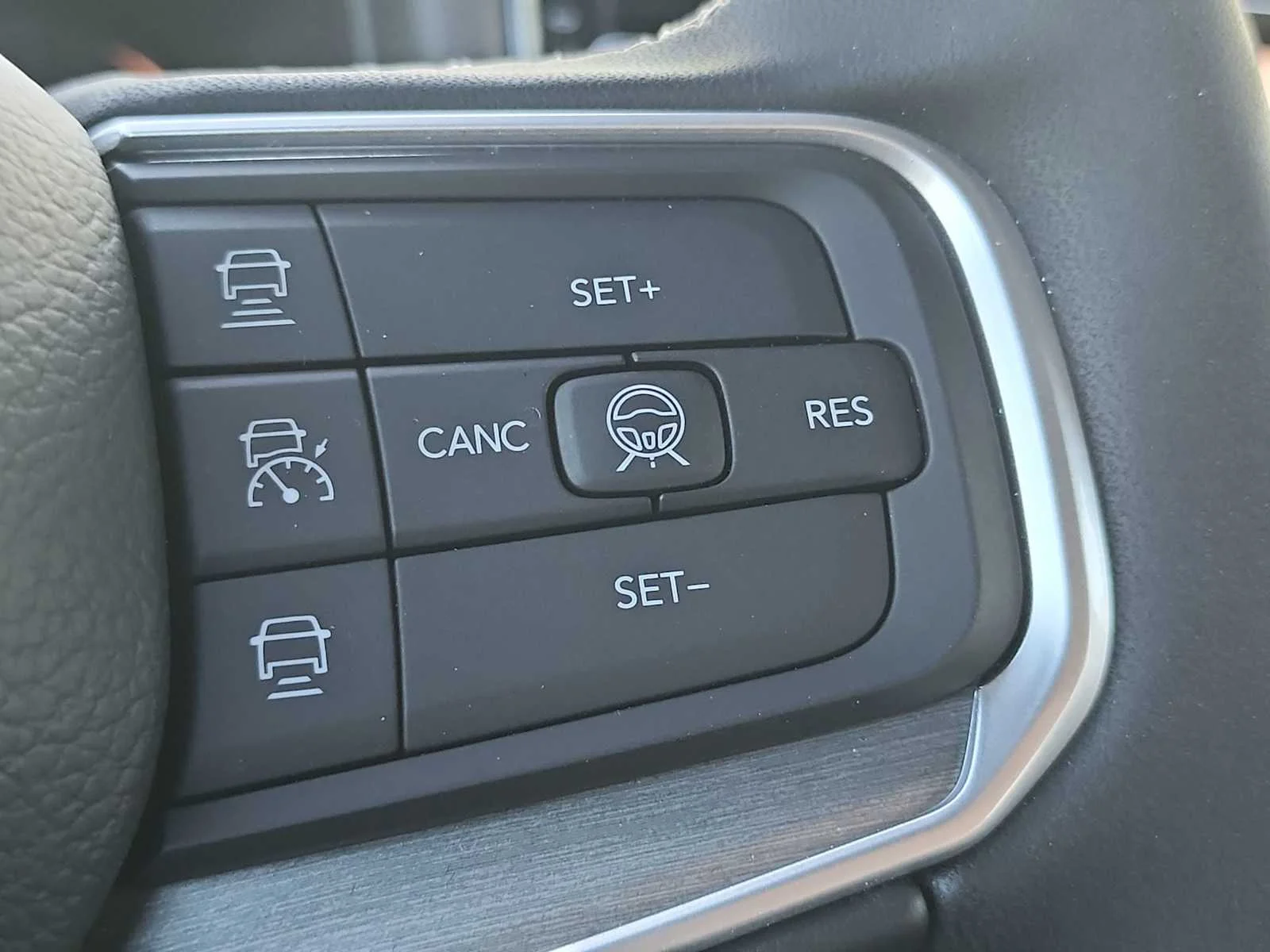 Used 2026 Silver Zynith Jeep  image 29