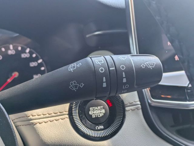 Used 2025 White Jeep Limited image 28