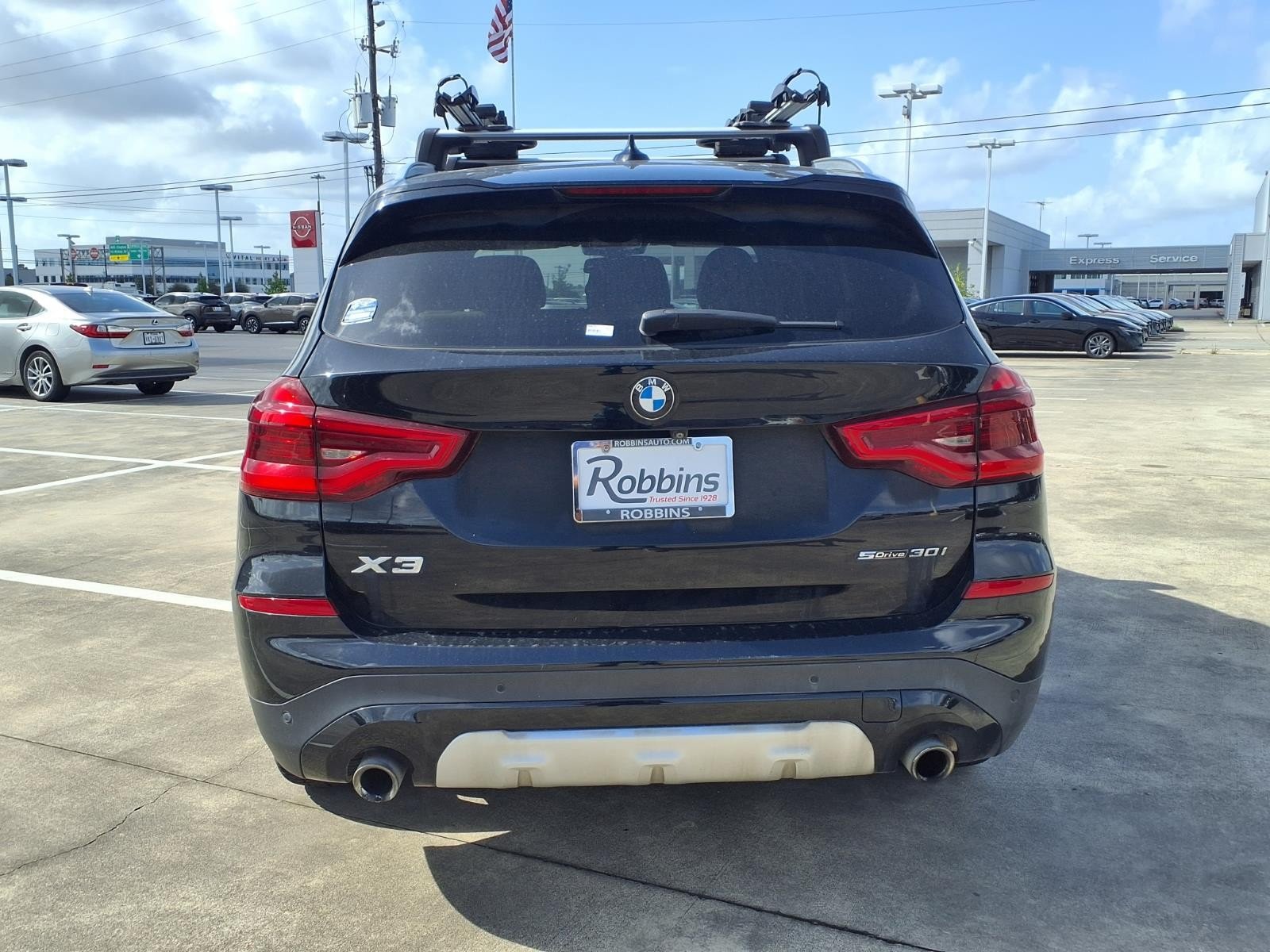 Used 2021 Jet Black BMW sDrive30i image 6