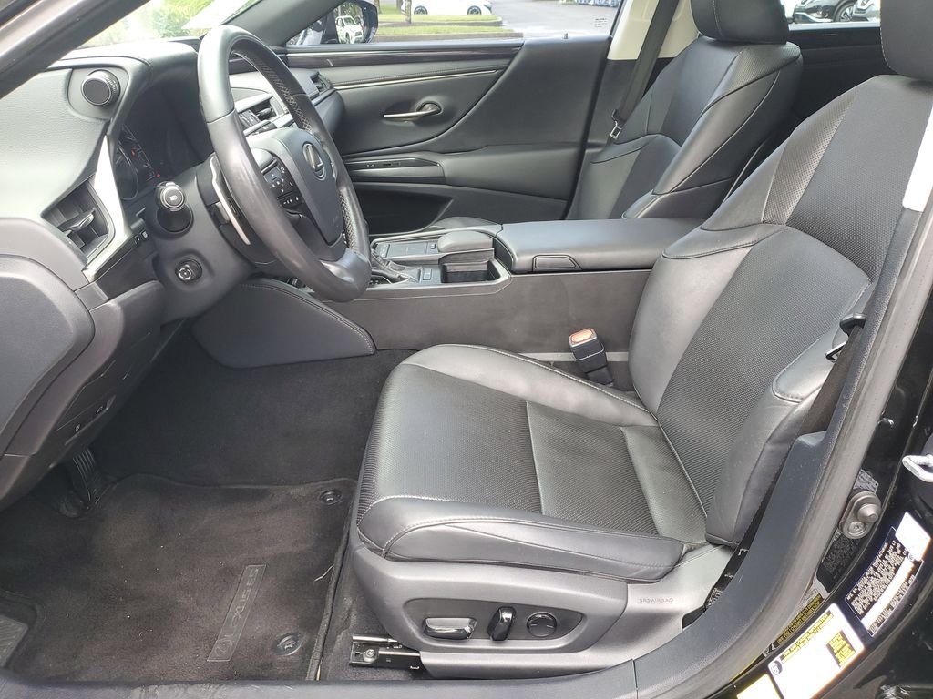 Used 2020 Black Lexus 350 image 16