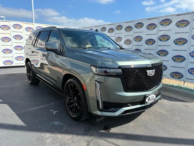 Used 2024 Green Cadillac Sport image 2