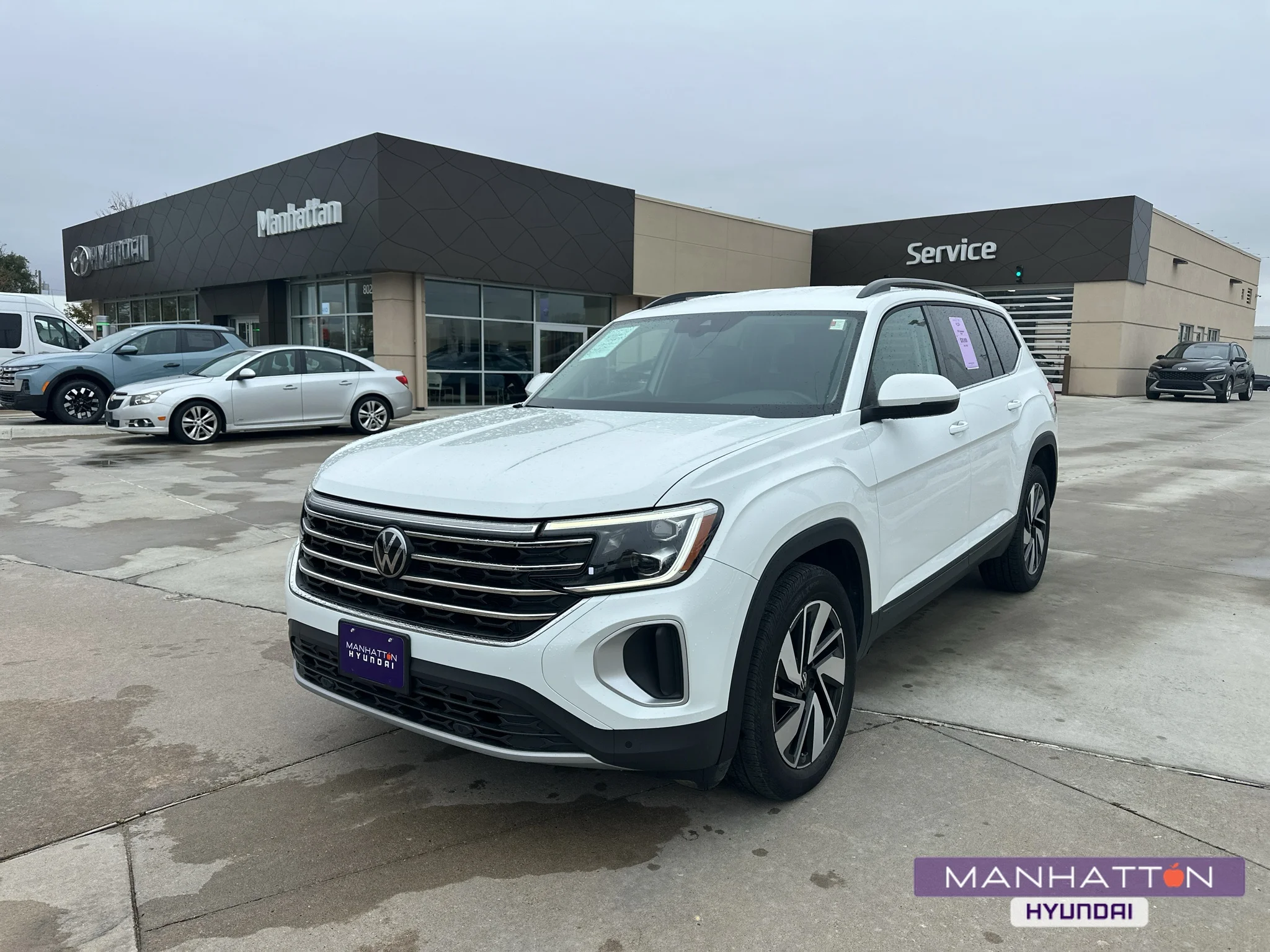 2025 Volkswagen Atlas SE w/Tech