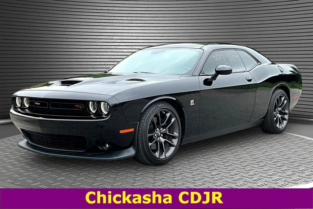 2022 Dodge Challenger R/T Scat Pack's photo