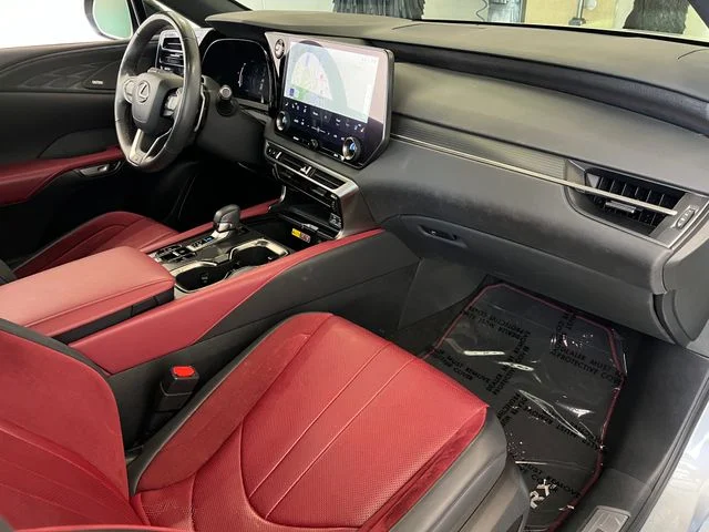 Used 2023 Iridium Lexus 500h F SPORT Performance image 46