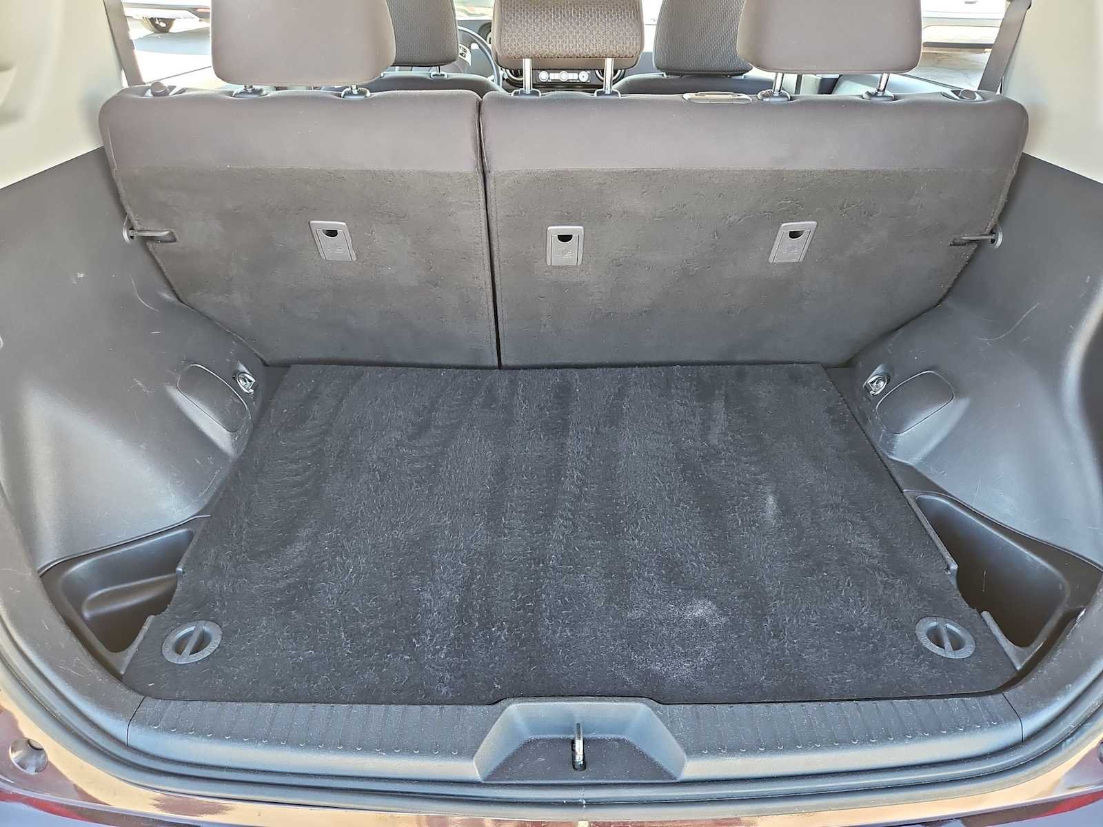 Used 2008 Blackberry Crush Metallic Scion  image 31